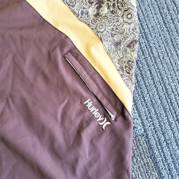 Mens Plus Board Walking Shorts Zip back pocket - Picture 4 of 10